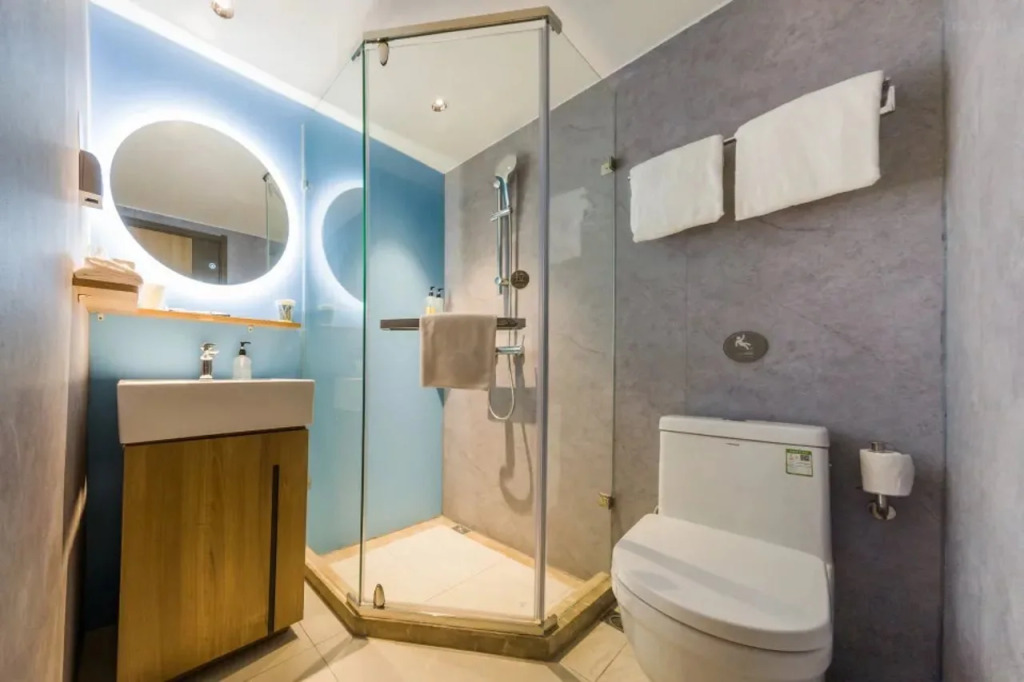 Home Inn (Guangzhou Jiefang Middle Road Gongyuanqian Metro Station)
