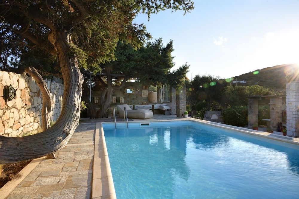 Amalgam Homes Paros Beachfront Villa