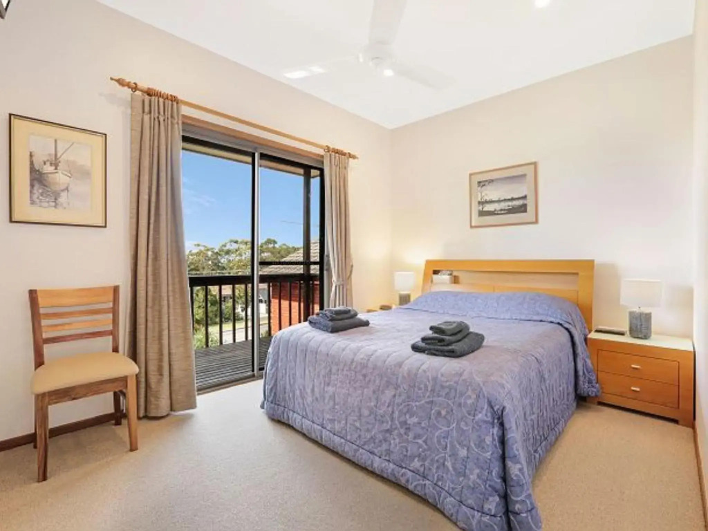 Alva Lee by Experience Jervis Bay