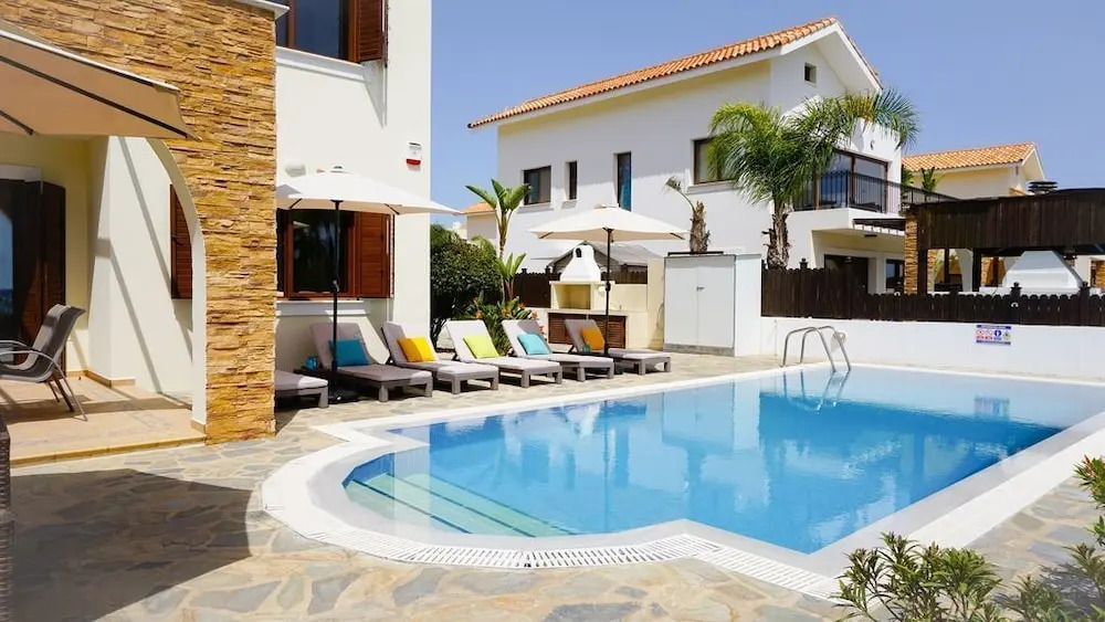 Sea Front Costa Blu by Ezoria Villas