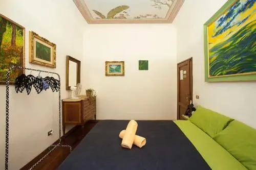 Strange Uncle B&B