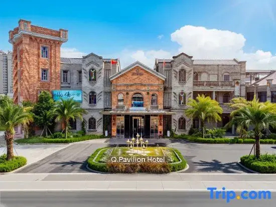 Q.Pavilion Hotel