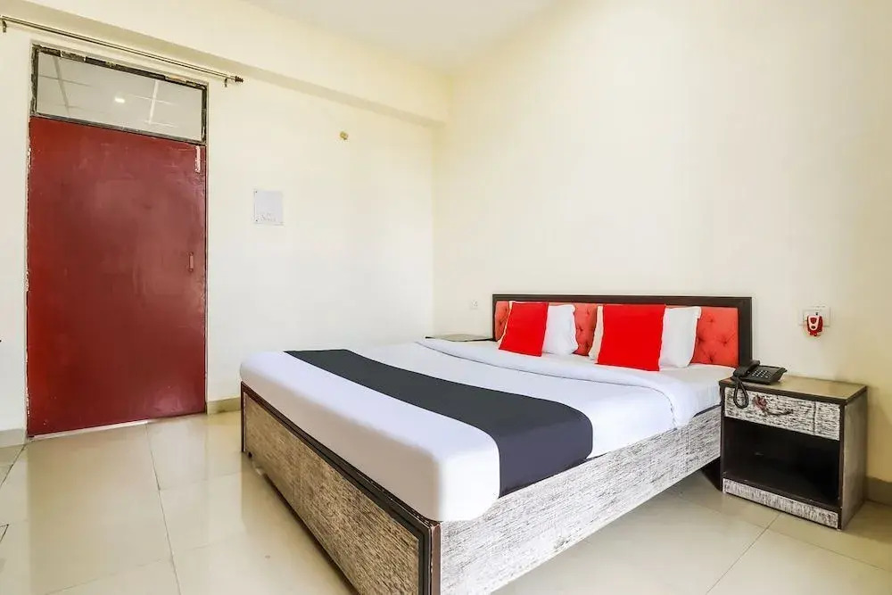 Brij Ki Rasoi by OYO Rooms