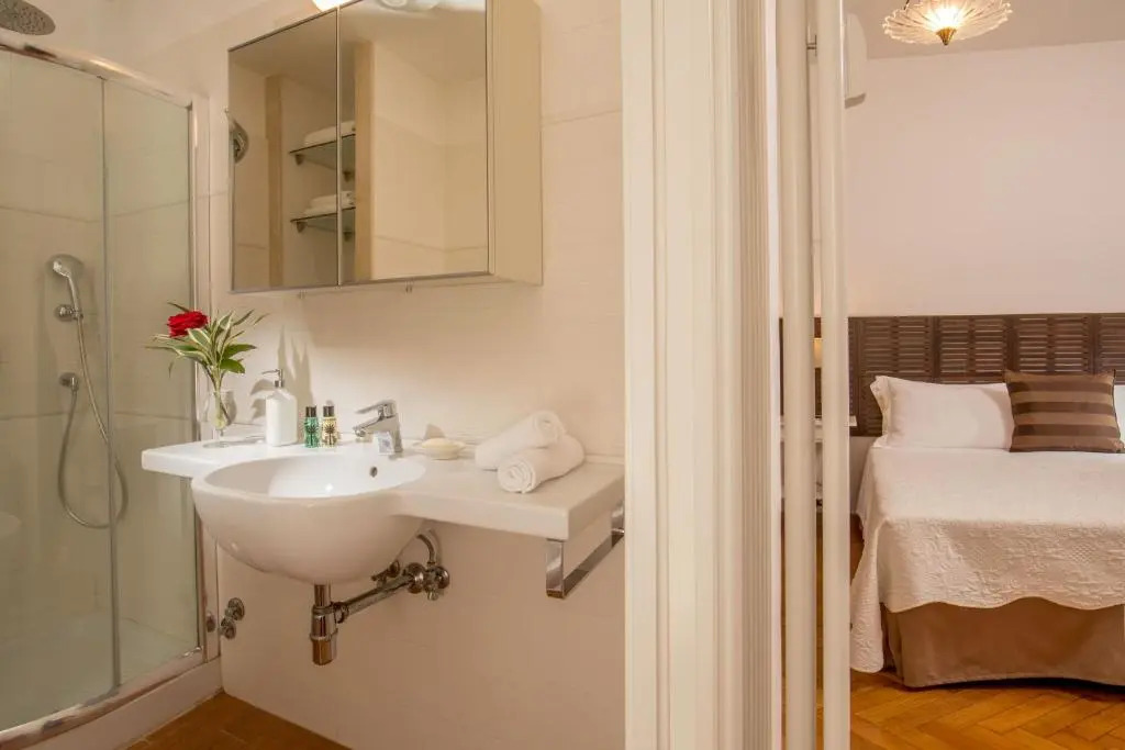 Alexander Apartment