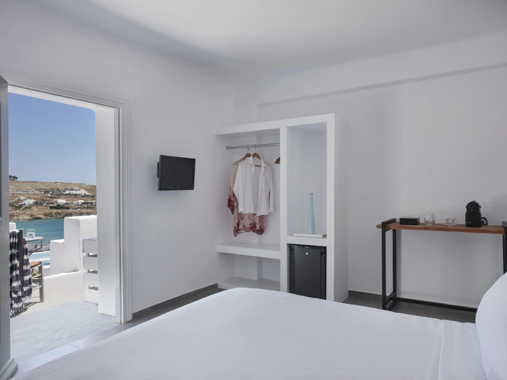 Pietra e Mare - Mykonos Moments by Mr and Mrs White
