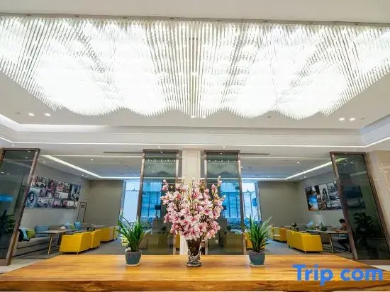 Vienna International Hotel (Wenzhou South Railway Station)