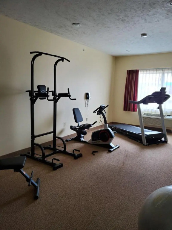 The Edgewood Hotel and Suites
