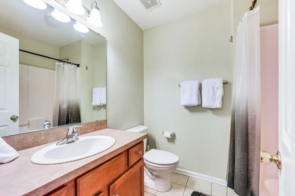 4 Mi to Fsu: Pet-friendly Townhome