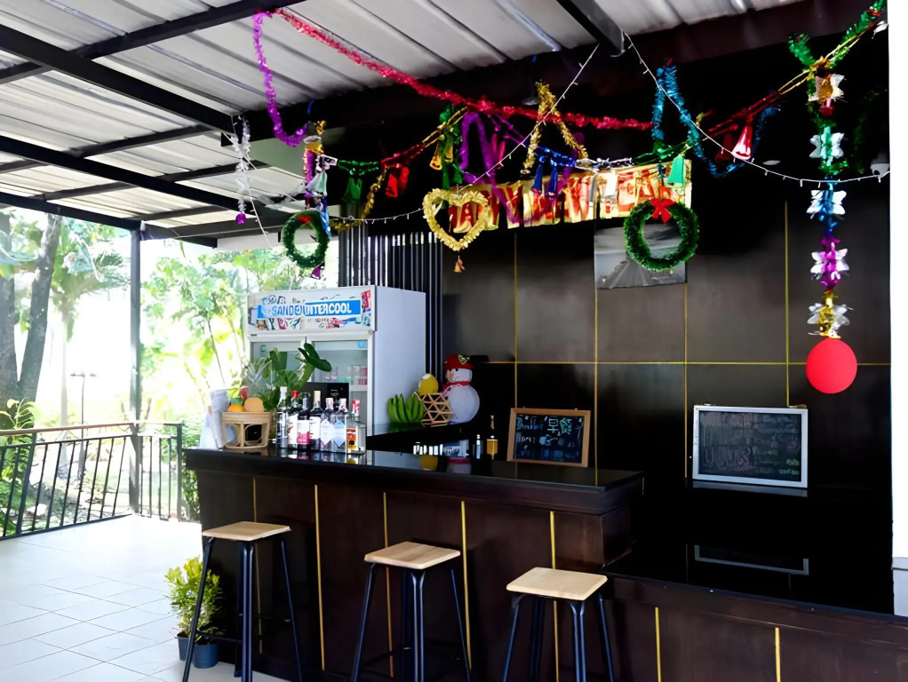 Praewa Villas Naiyang Phuket