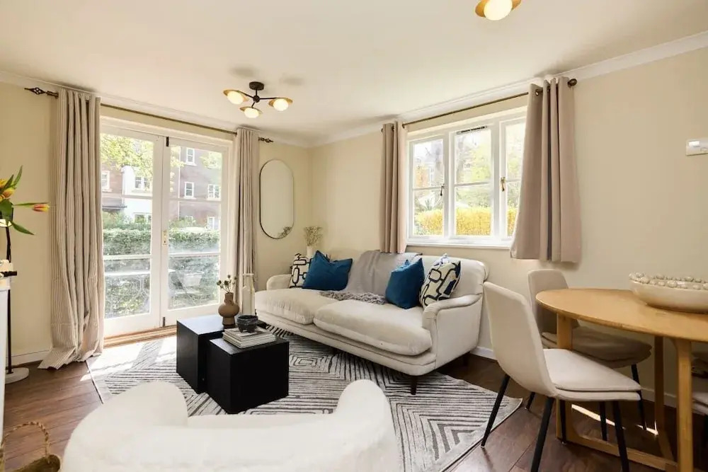 The Brompton Park Escape Bright 2bdr Flat With Patio Access