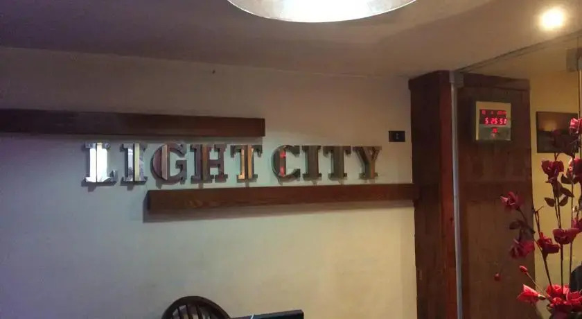 Light City Hotel