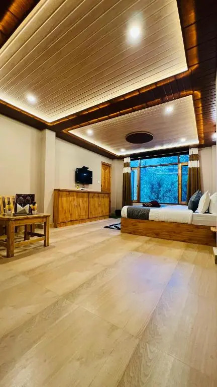 The Sana Luxury Stay, Manali