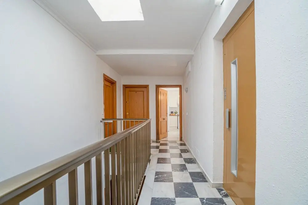 Sea & Mountain View Apartment