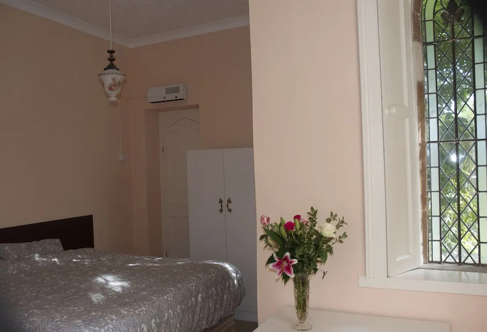 The Orangery Apartment