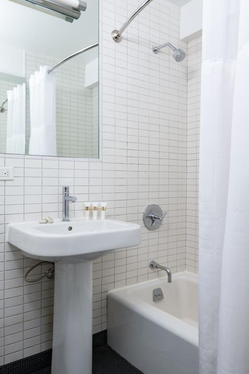 Charming Midtown East Suites by Sonder