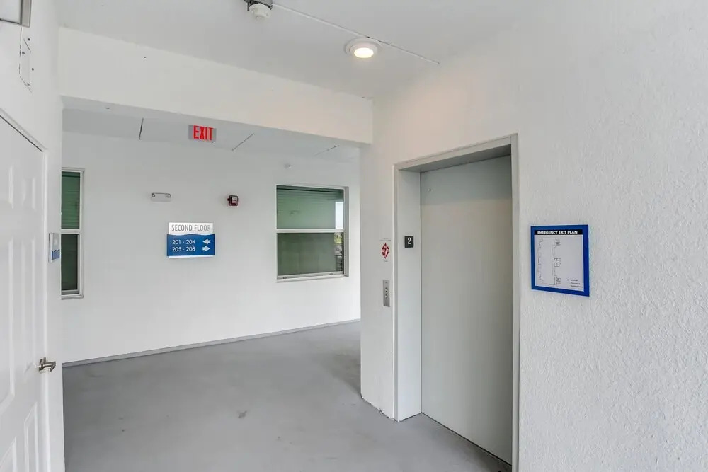 3 Bedroom Condo @ Storey Lake