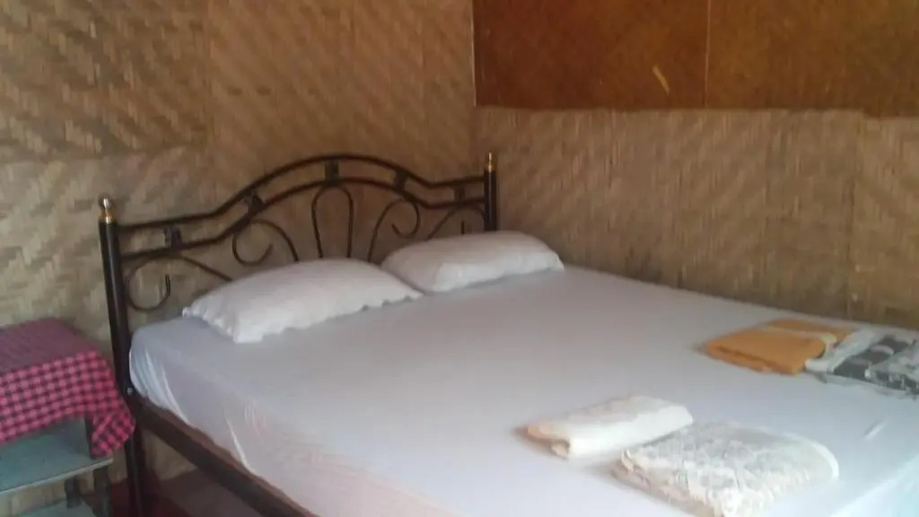 Kashinath Beach Huts- Beach Front