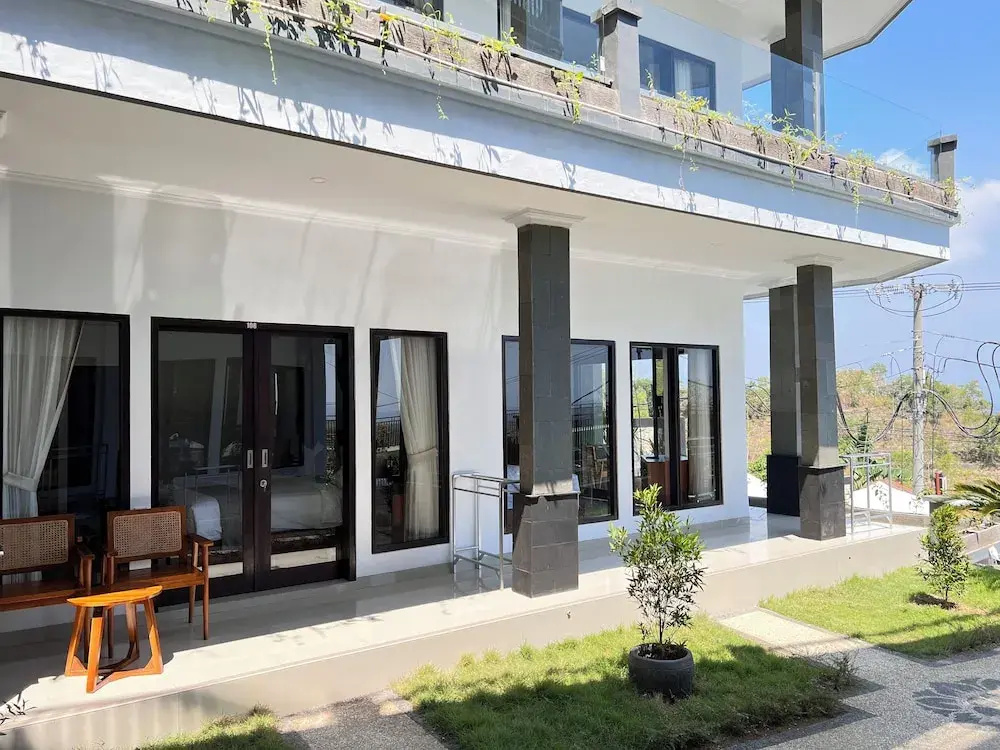 Grand Yuna Hotel Nusa Penida