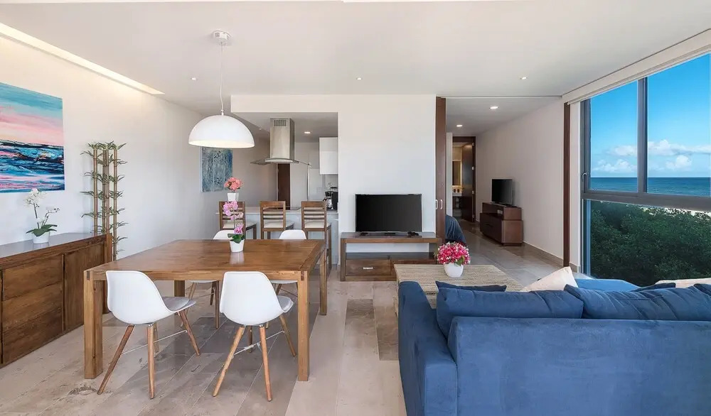 Elegant 1 BR  with ocean view by Happy Address