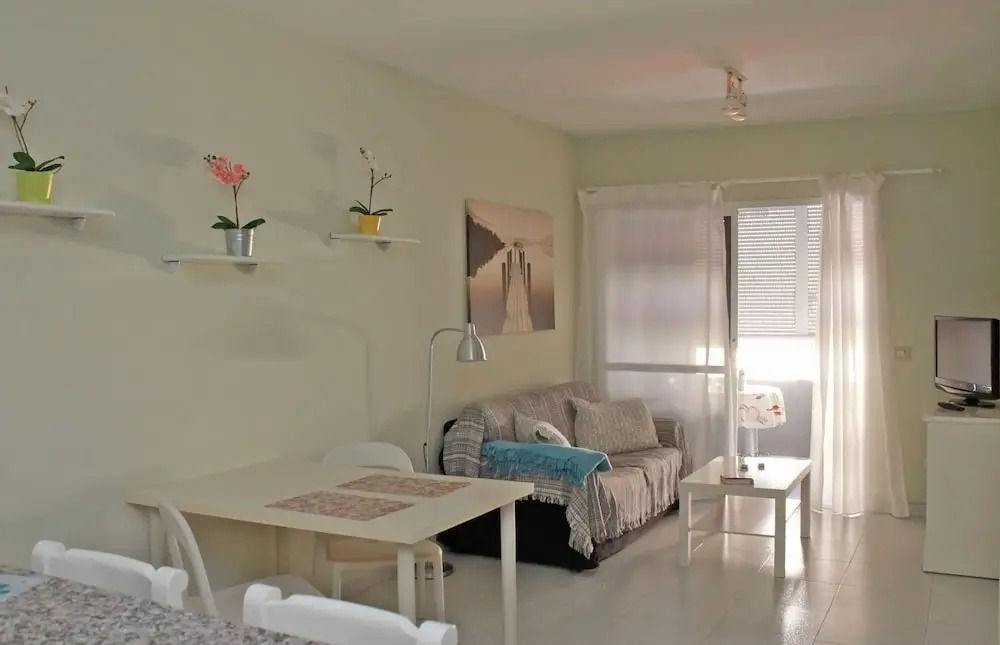 Alquilaencanarias- Medano Apartment Bogavante