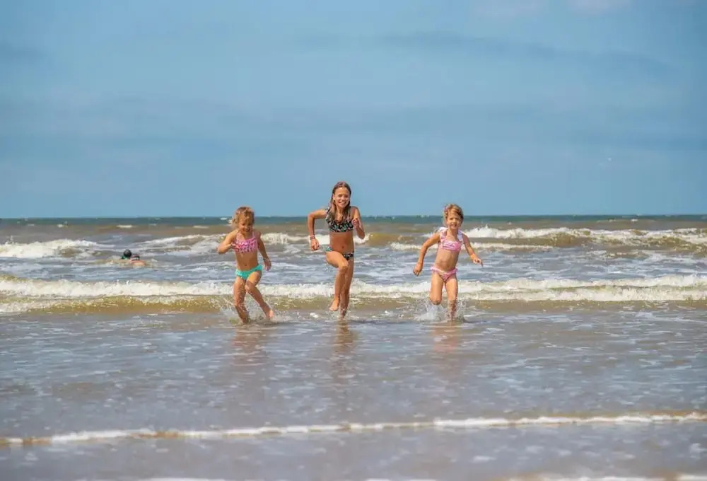 Chalet on a Holiday Park 3.5 km From the Beach