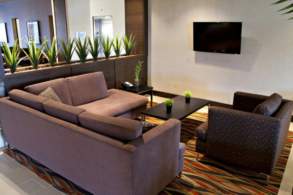 Holiday Inn Express Pembroke by IHG
