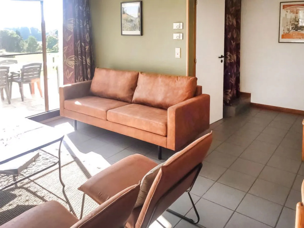 Au Bord Du Lac 24098
