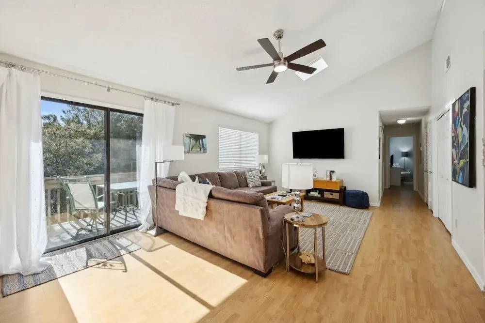 Forest Ridge U8 2 Bedroom Condo