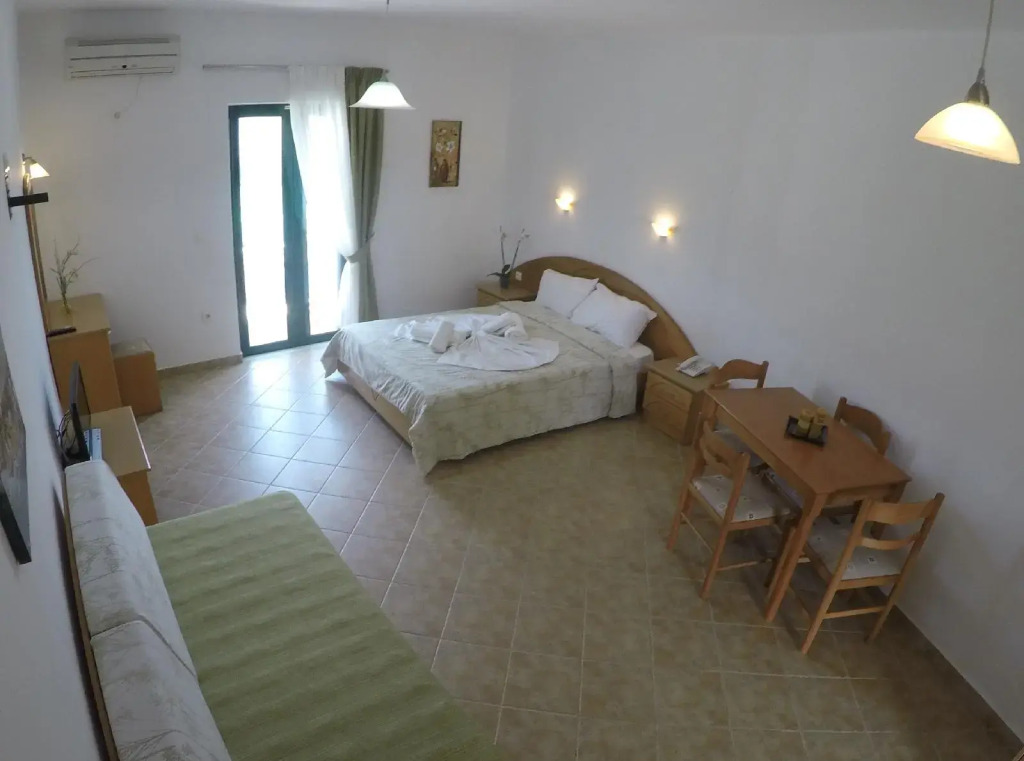 Hotel Odyssion