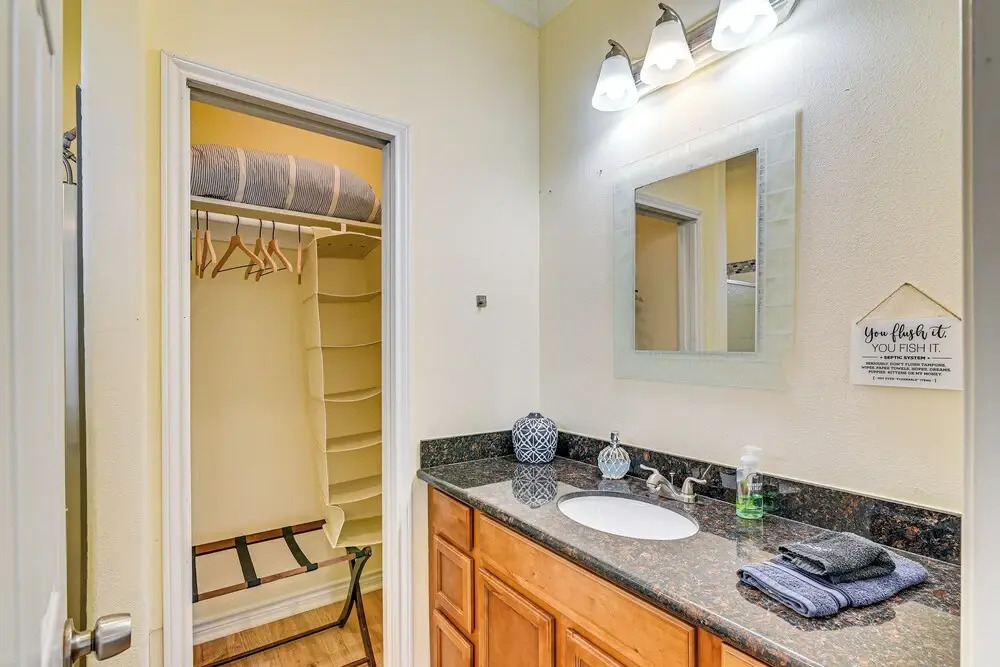 Gulf Views: Beachfront Bolivar Peninsula Escape!