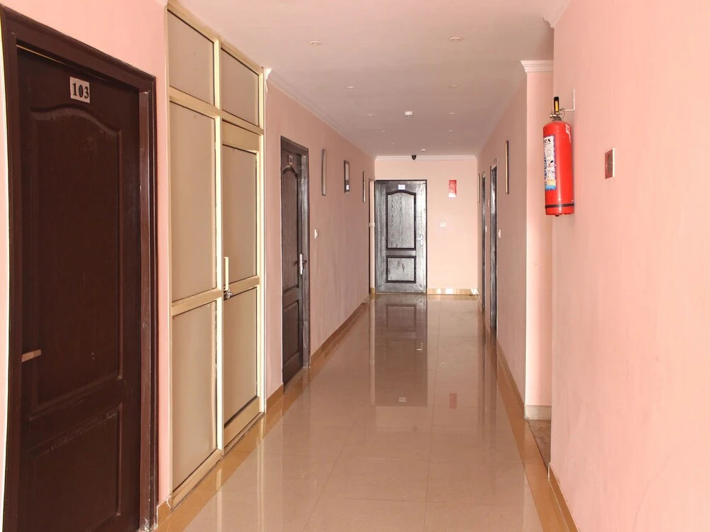 The Hotel Rajmahal & Banquet