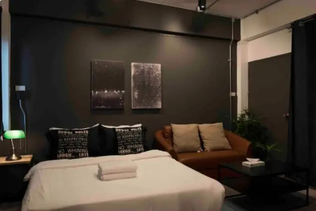 2 Bedrooms 1 living room near Old City