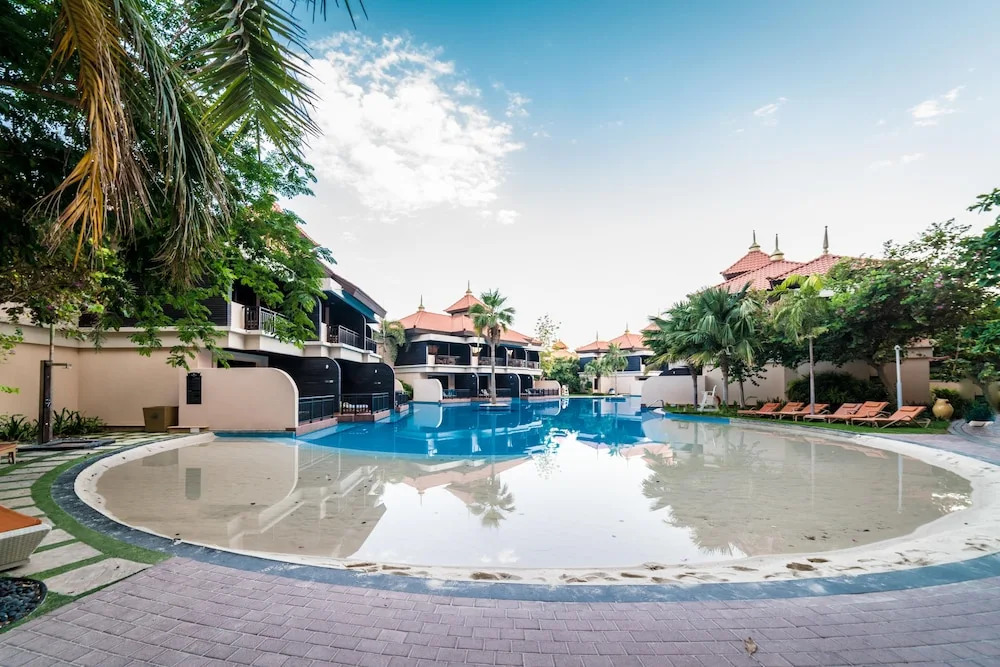 Luxe Getaways Royal Amwaj Palm Jumeirah Resort Apartment Holiday Home