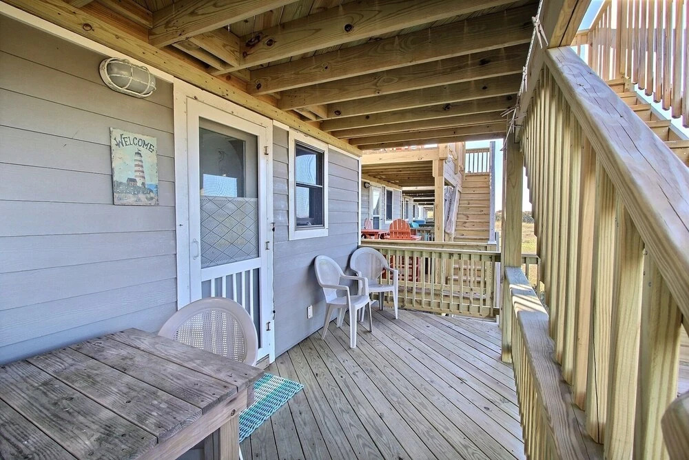 2 Cabana By The Sea Studio Bedroom Condo by RedAwning