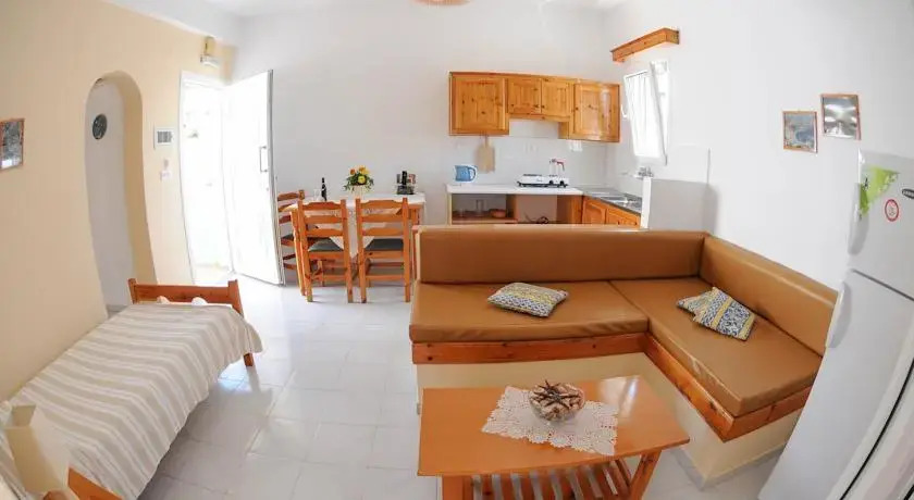 Effies Apartments