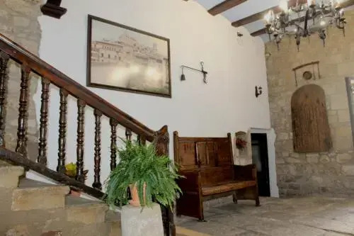 Fonda la Plaza