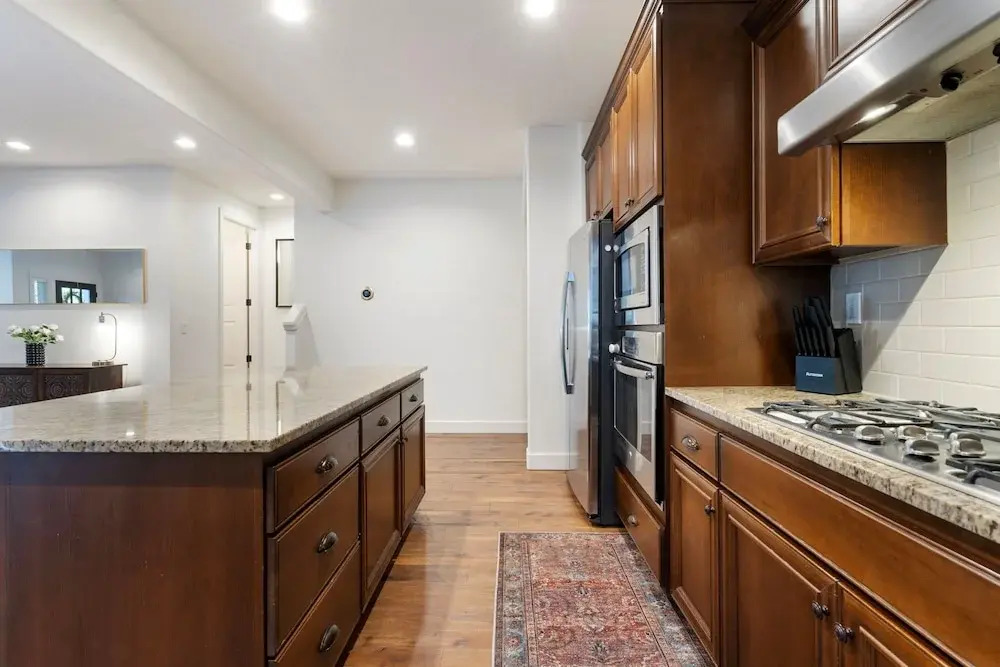 Luxurious 3BR Home in the Heart of Hillsboro