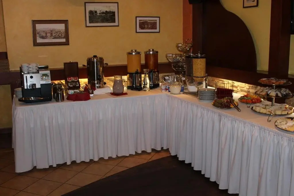 Hotel u Ledu