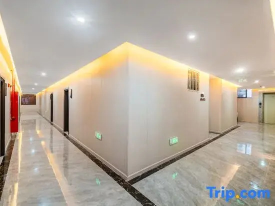 Yuebo Hotel