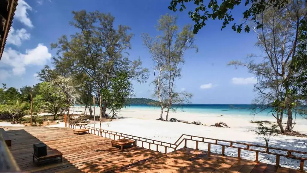 Nest Beach Club