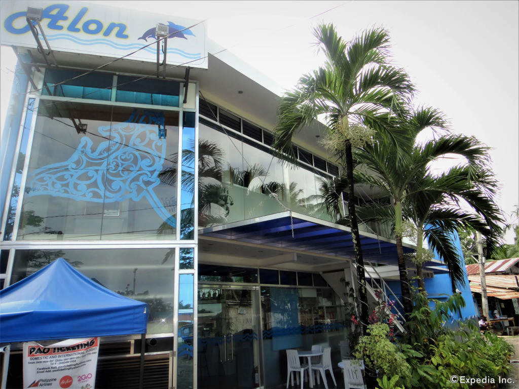 Alon Travelers Lodge