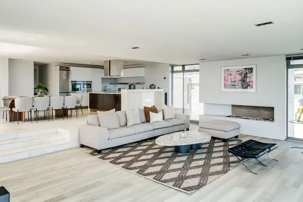 Admire the Panoramic Views at Blue Ocean Penthouse