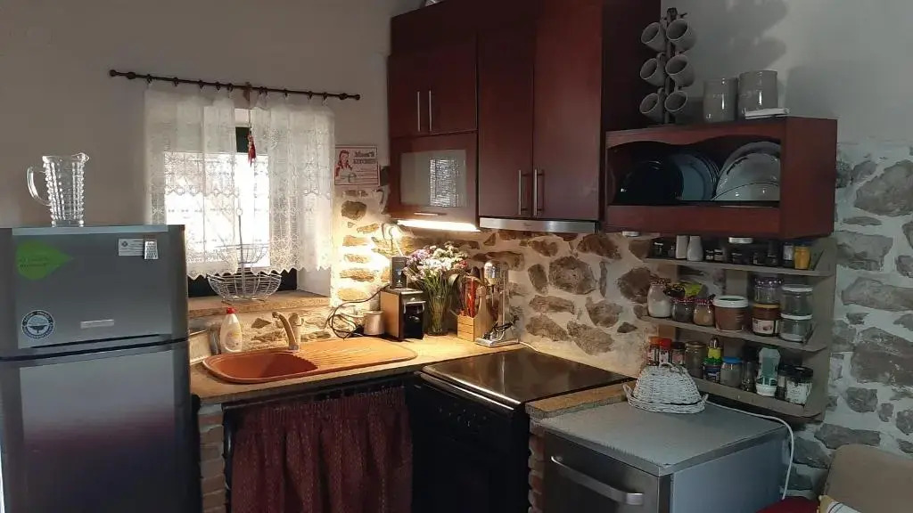 Mama's House Nea Peramos