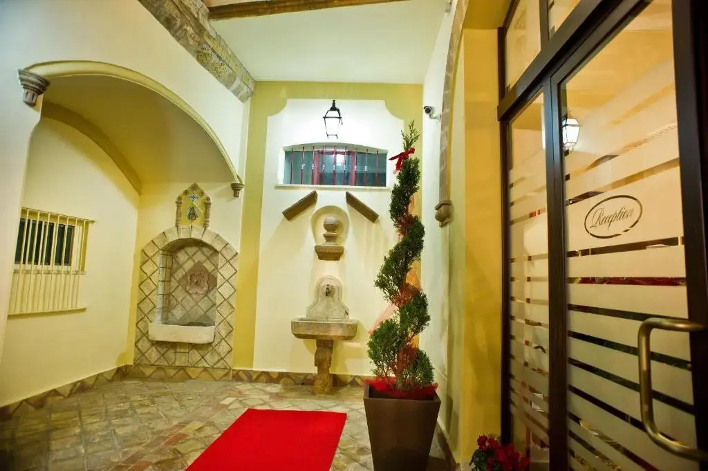 Vittorio Emanuele Hotel