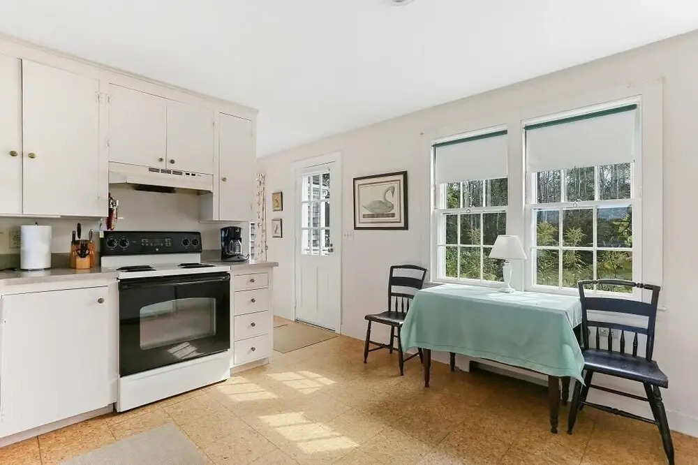 197 Bridge Street - Three Bedroom House