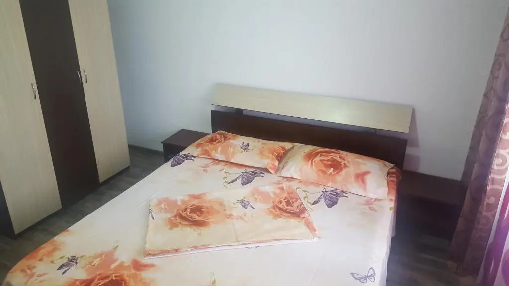 Apartament Cosmin Strada Rozelor Etaj 4