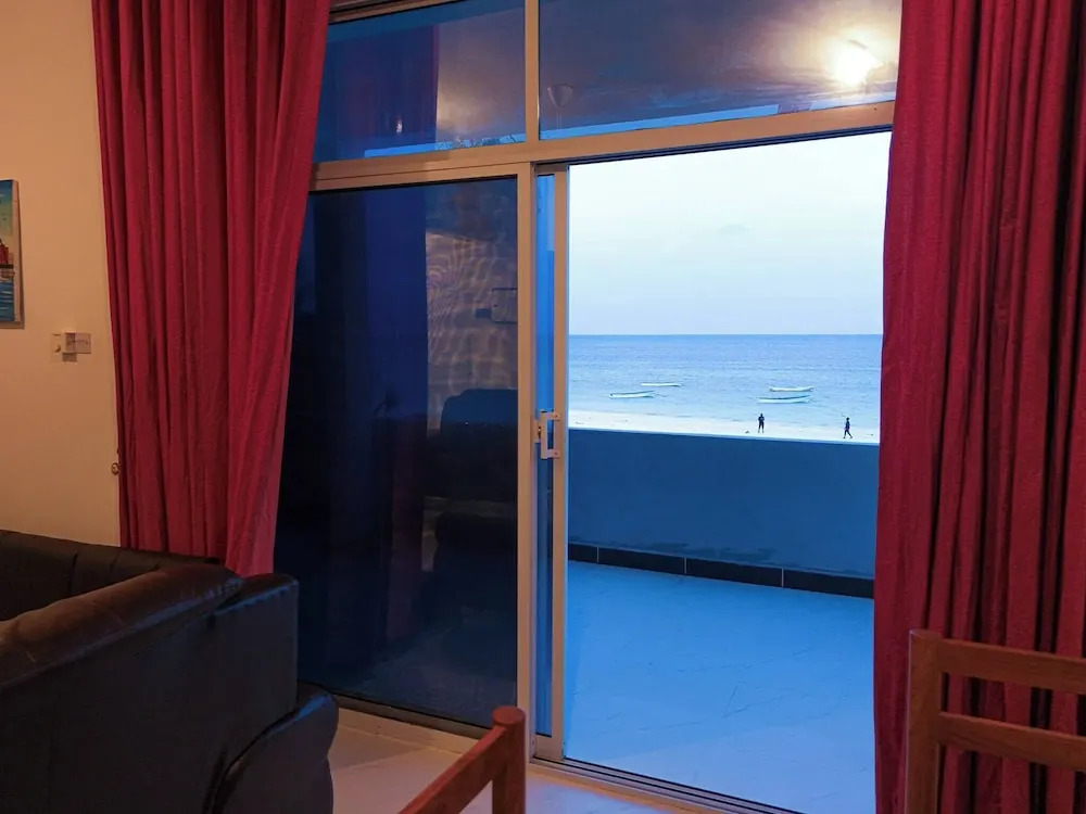 Tropical Beachfront Escape 2-bedroom Apartment in Uroa, Zanzibar