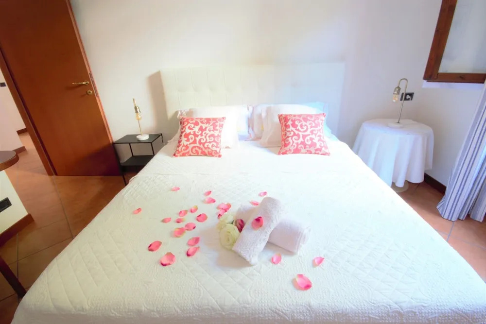 Pognana Luxury Apartment n. 1 - 7 people