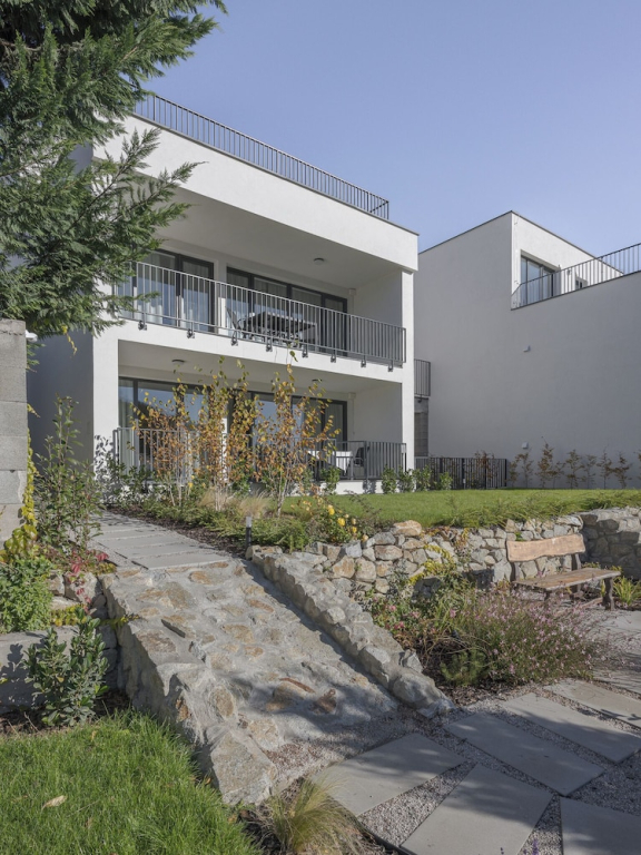 Gardinn Serviced Apartments