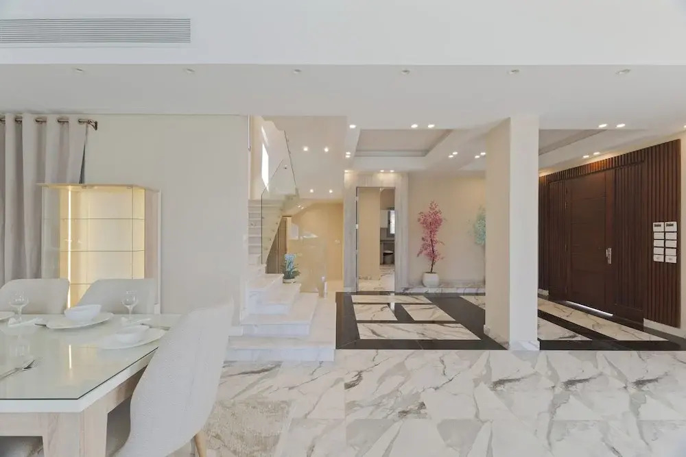 ALSAWAH Spacious Family Villa in Palm Hills Sheikh Zayed